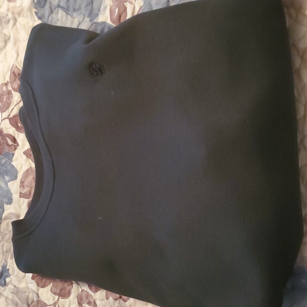 Men's size XL IZOD sweatshirt..DARK green - Picture 1 of 1